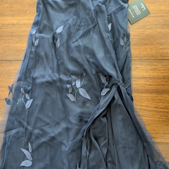 Women's Lulus Navy Blue Abundant Charm 3D Floral Applique Maxi Dress Sz XS NWT - Picture 14 of 16